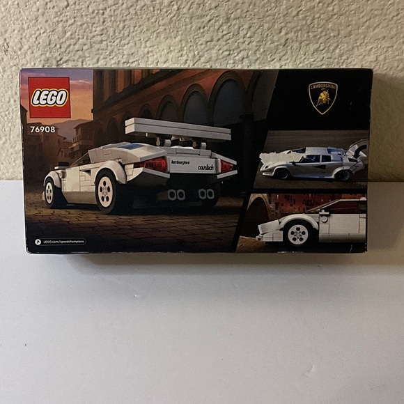 LEGO Speed Champions White Lamborghini Set - Picture 2 of 2